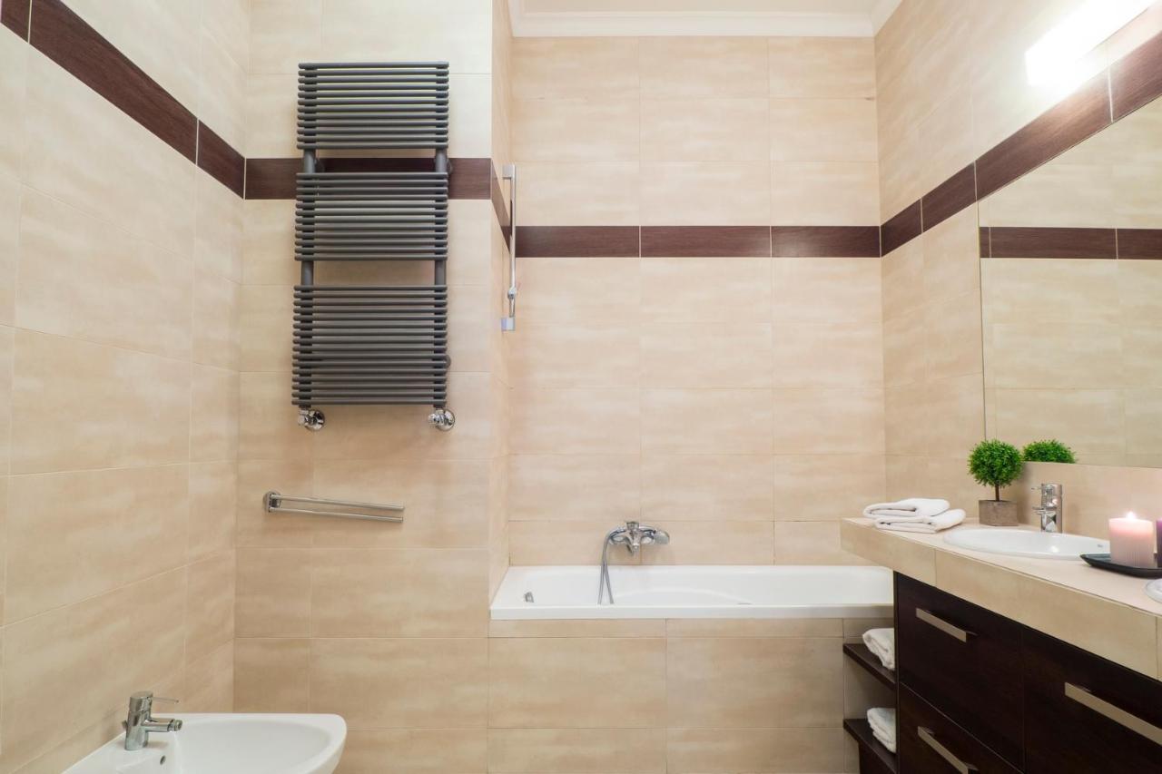 As Home Apartamenty Rynek 50 R503 Amazing View Βρότσλαβ Εξωτερικό φωτογραφία