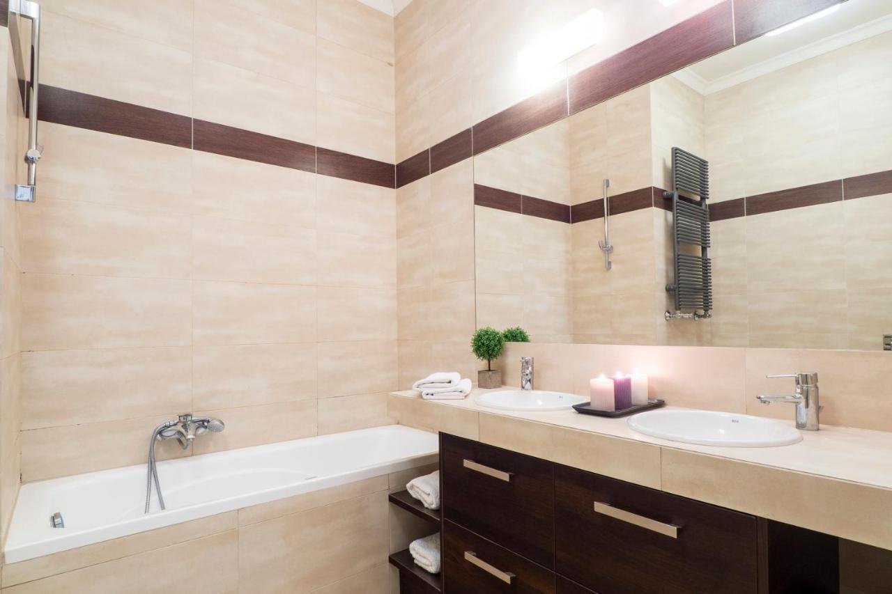 As Home Apartamenty Rynek 50 R503 Amazing View Βρότσλαβ Εξωτερικό φωτογραφία